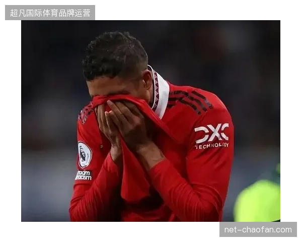 罗伯托·马丁内斯将为葡萄牙注入全攻全守理念,球队有望打出更具侵略性的比赛风格 罗伯托·马丁内斯将为葡萄牙注入全攻全守理念,球队有望打出更具侵略性的比赛风格